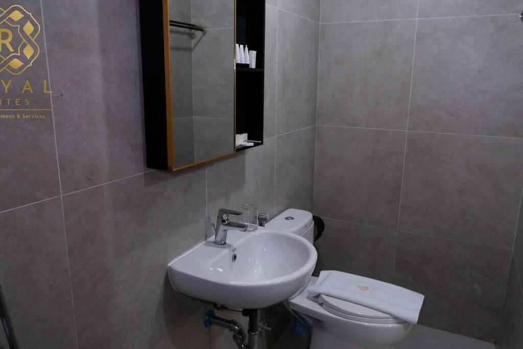 Apartemen Pollux Habibie Sea View 10th Floor - By Royal